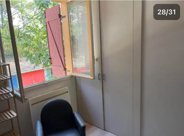 Pavillon 1 A 4 Personnes Chez L'Habitant Parfait Pour Une Famille Bagneux  Apartment