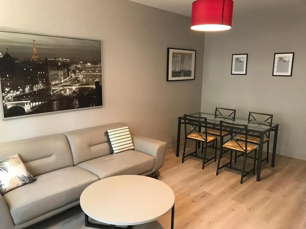 Pavillon 1 A 4 Personnes Chez L'Habitant Parfait Pour Une Famille Bagneux
